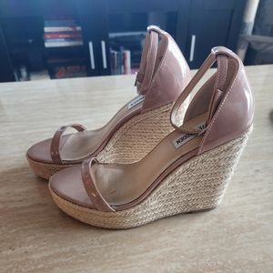 Steve Madden Sammy Wedges Size 8.5